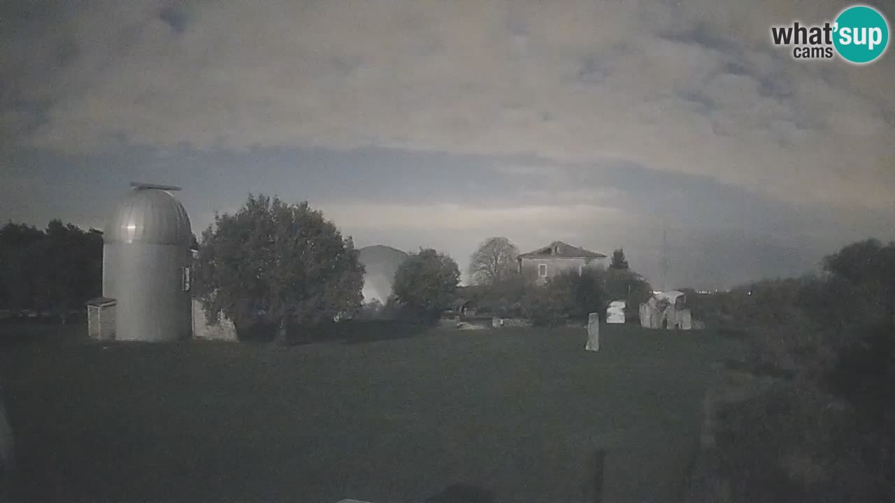 Višnjan Observatory Live Webcam – Explore the Sky, Asteroids, Comets, and Meteoroids