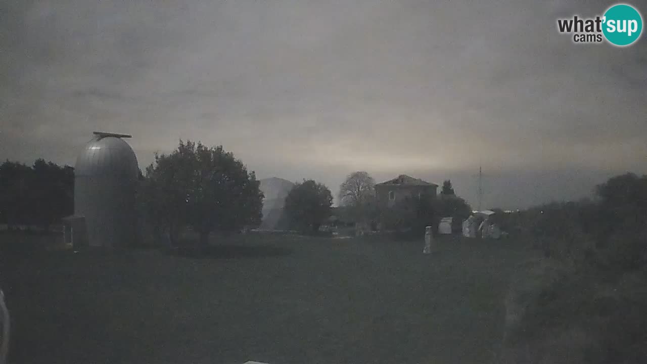 Višnjan Observatory Live Webcam – Explore the Sky, Asteroids, Comets, and Meteoroids