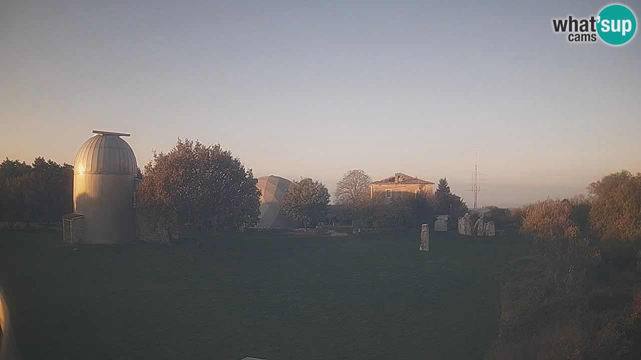 Višnjan Opservatorij uživo preko web kamere – Istražite nebo, asteroide, komete i meteorite