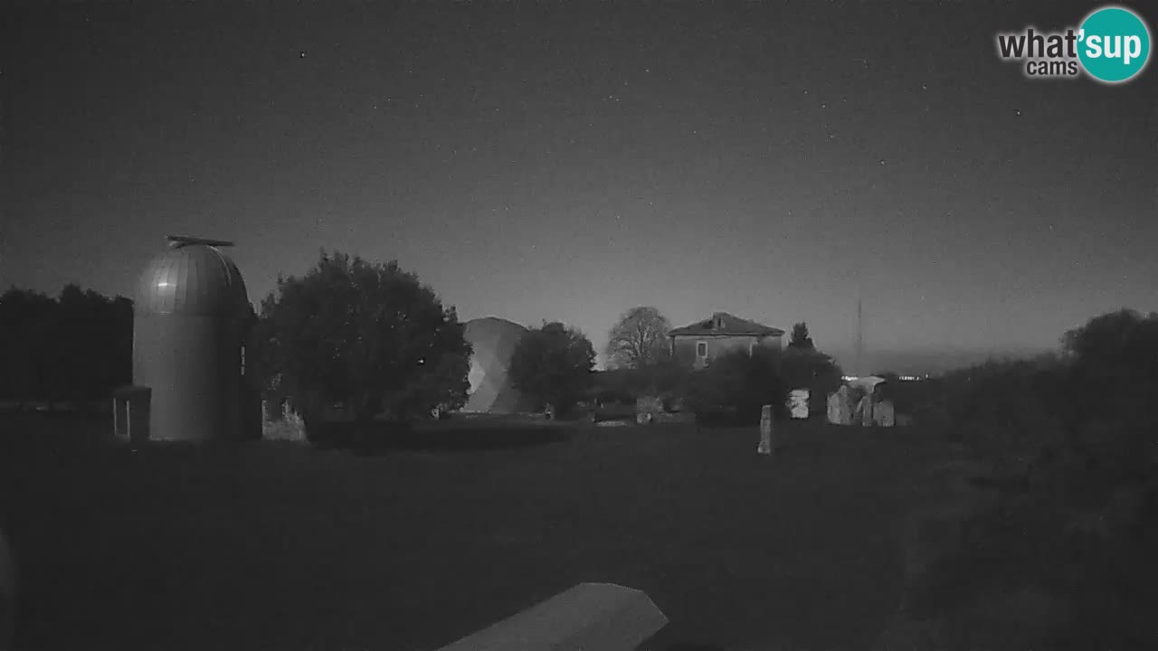 Višnjan Opservatorij uživo preko web kamere – Istražite nebo, asteroide, komete i meteorite