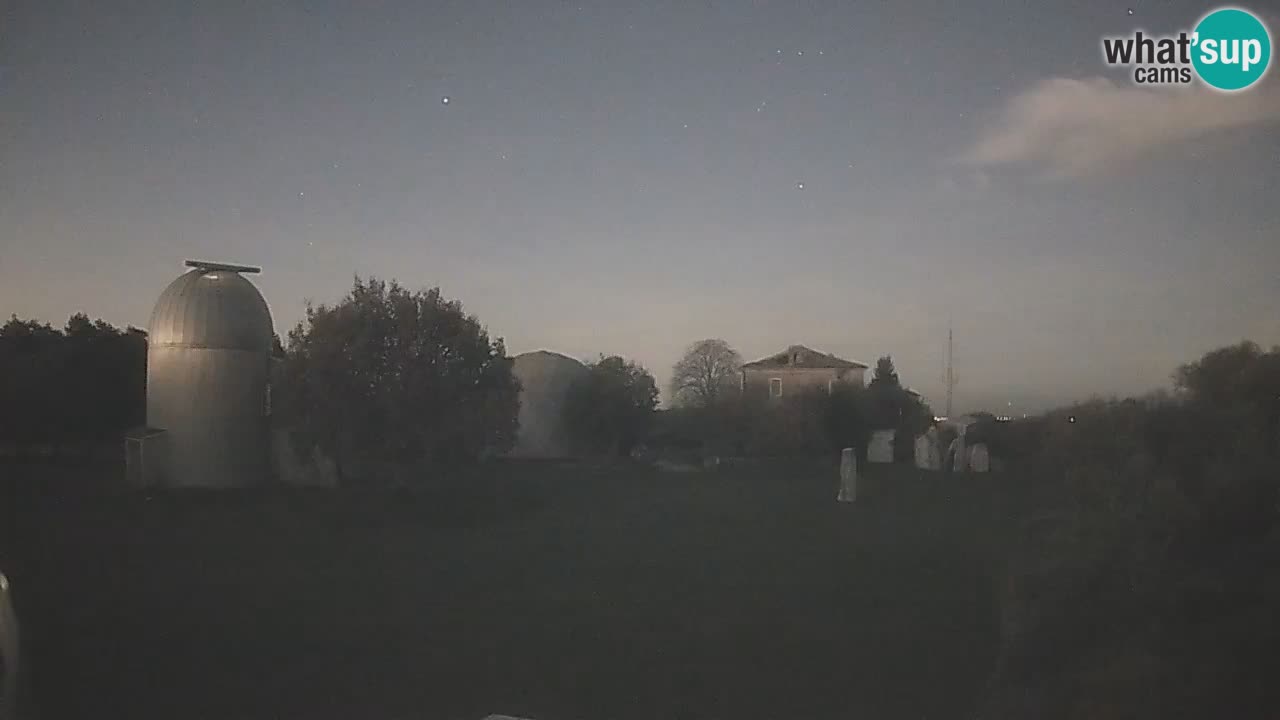 Višnjan Observatory Live Webcam – Explore the Sky, Asteroids, Comets, and Meteoroids