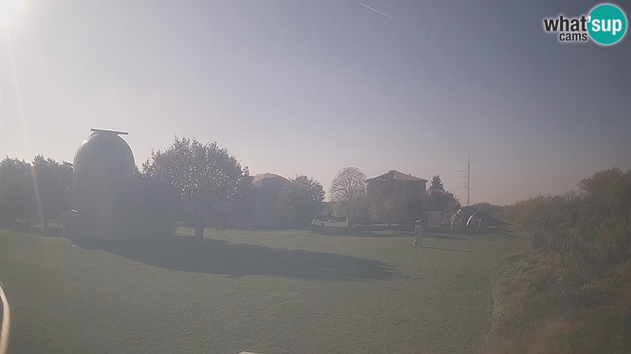 Višnjan Observatory Live Webcam – Explore the Sky, Asteroids, Comets, and Meteoroids