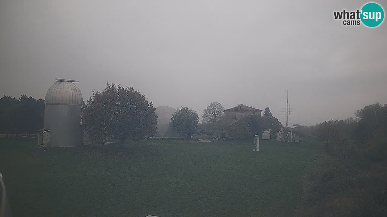 Višnjan Observatory Live Webcam – Explore the Sky, Asteroids, Comets, and Meteoroids