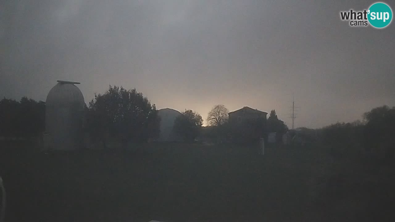 Višnjan Observatory Live Webcam – Explore the Sky, Asteroids, Comets, and Meteoroids