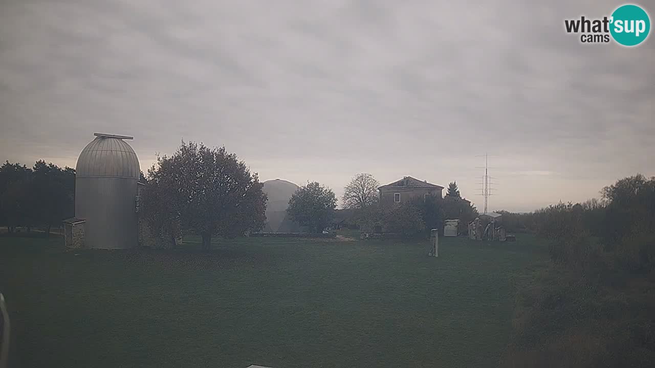 Višnjan Observatory Live Webcam – Explore the Sky, Asteroids, Comets, and Meteoroids