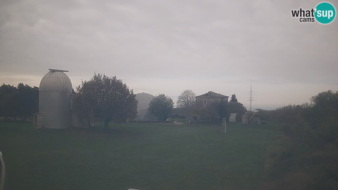 Višnjan Observatory Live Webcam – Explore the Sky, Asteroids, Comets, and Meteoroids