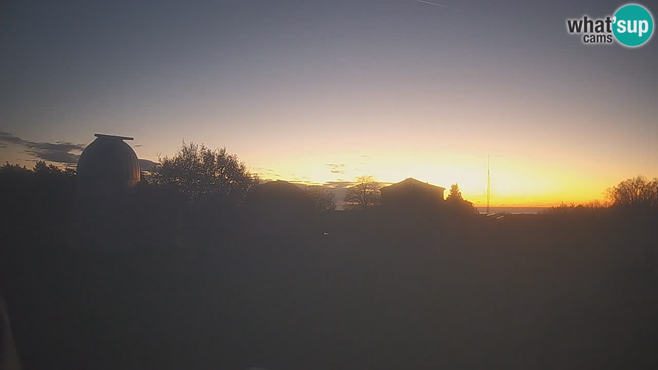 Višnjan Observatory Live Webcam – Explore the Sky, Asteroids, Comets, and Meteoroids