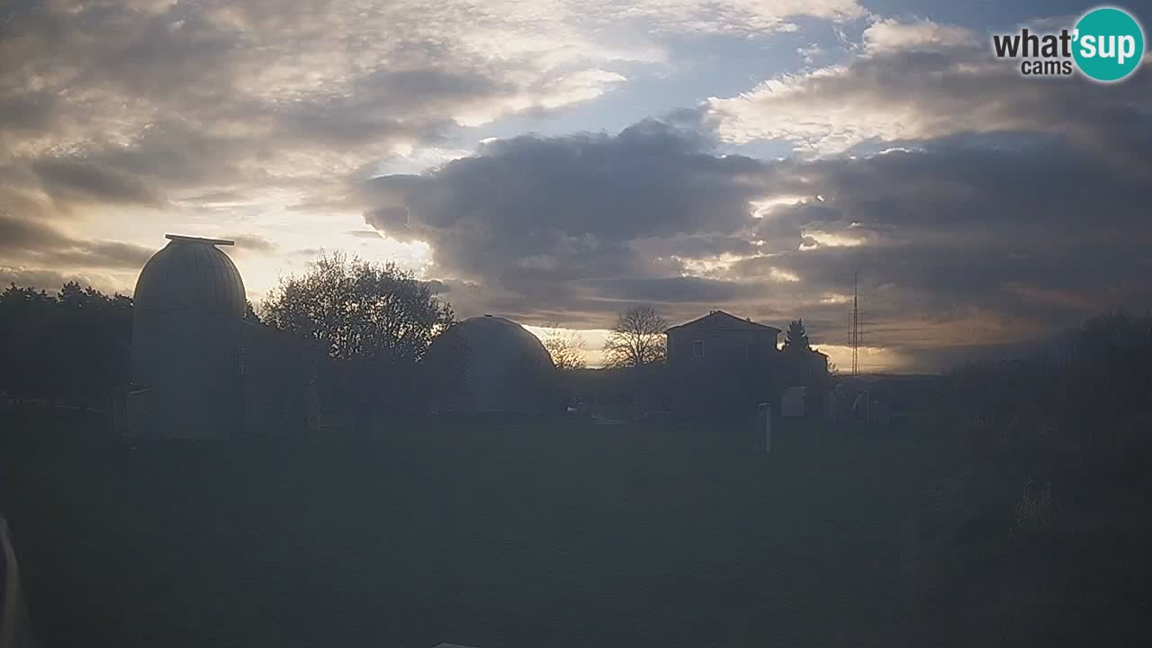 Observatorij Višnjan spletna kamera – Odkrivajte nebo, asteroide, komete in meteorite