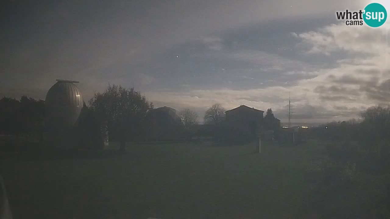 Višnjan Observatory Live Webcam – Explore the Sky, Asteroids, Comets, and Meteoroids