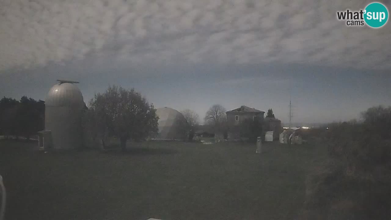 Višnjan Observatory Live Webcam – Explore the Sky, Asteroids, Comets, and Meteoroids