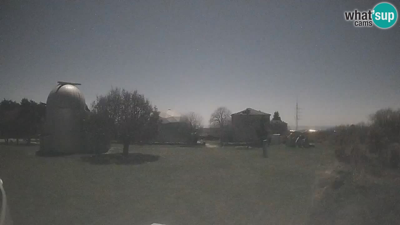 Višnjan Observatory Live Webcam – Explore the Sky, Asteroids, Comets, and Meteoroids