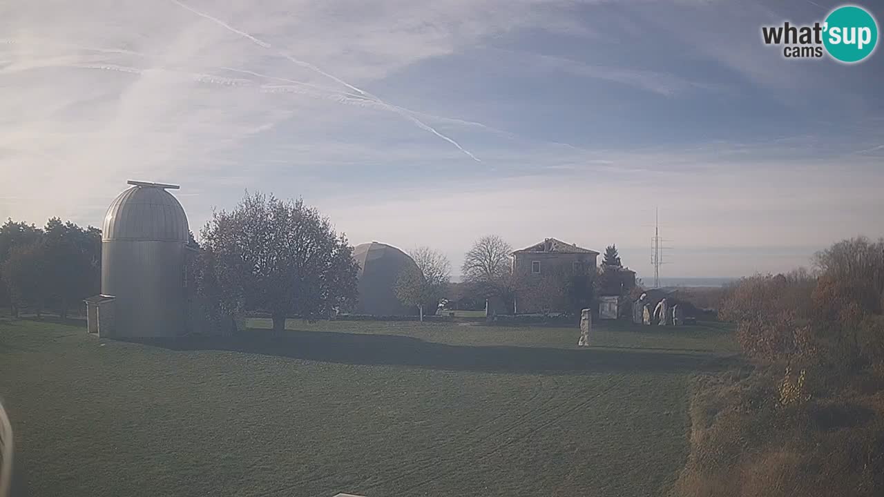 Višnjan Observatory Live Webcam – Explore the Sky, Asteroids, Comets, and Meteoroids