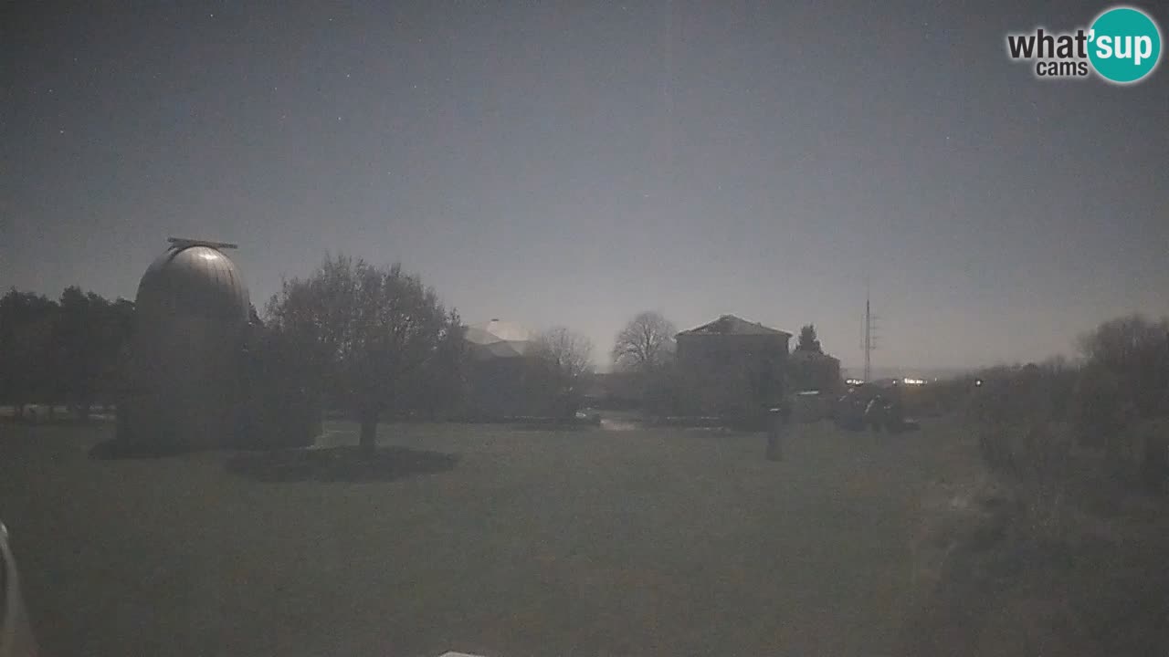 Višnjan Observatory Live Webcam – Explore the Sky, Asteroids, Comets, and Meteoroids