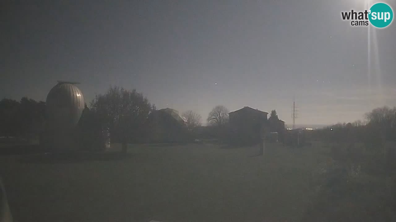 Višnjan Observatory Live Webcam – Explore the Sky, Asteroids, Comets, and Meteoroids
