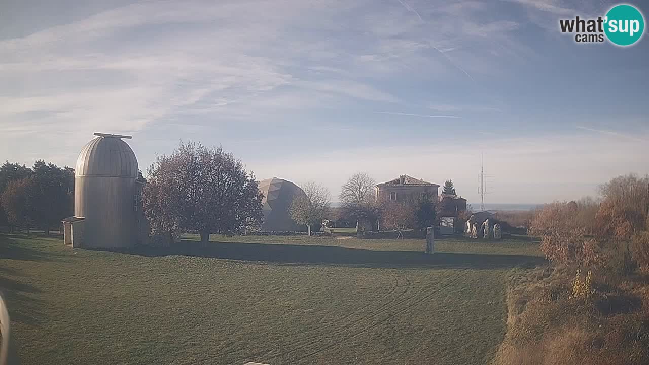 Višnjan Observatory Live Webcam – Explore the Sky, Asteroids, Comets, and Meteoroids