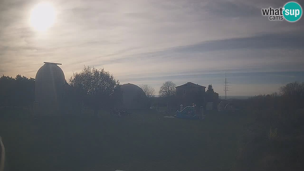 Višnjan Observatory Live Webcam – Explore the Sky, Asteroids, Comets, and Meteoroids