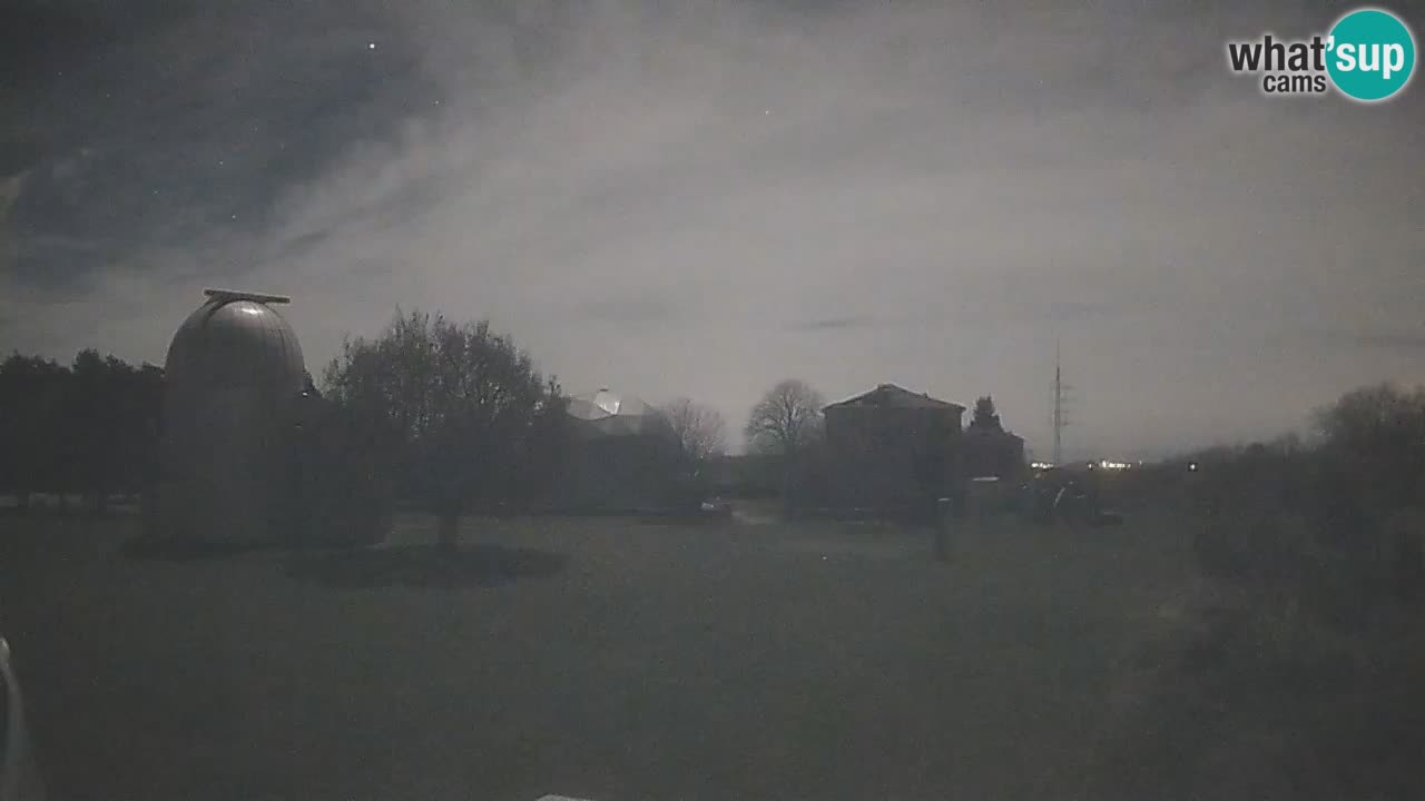 Višnjan Observatory Live Webcam – Explore the Sky, Asteroids, Comets, and Meteoroids
