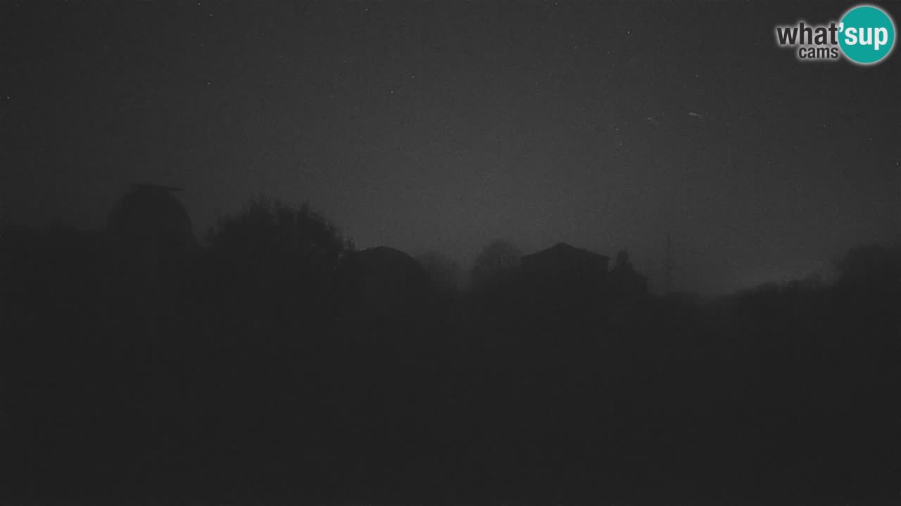 Observatorij Višnjan spletna kamera – Odkrivajte nebo, asteroide, komete in meteorite