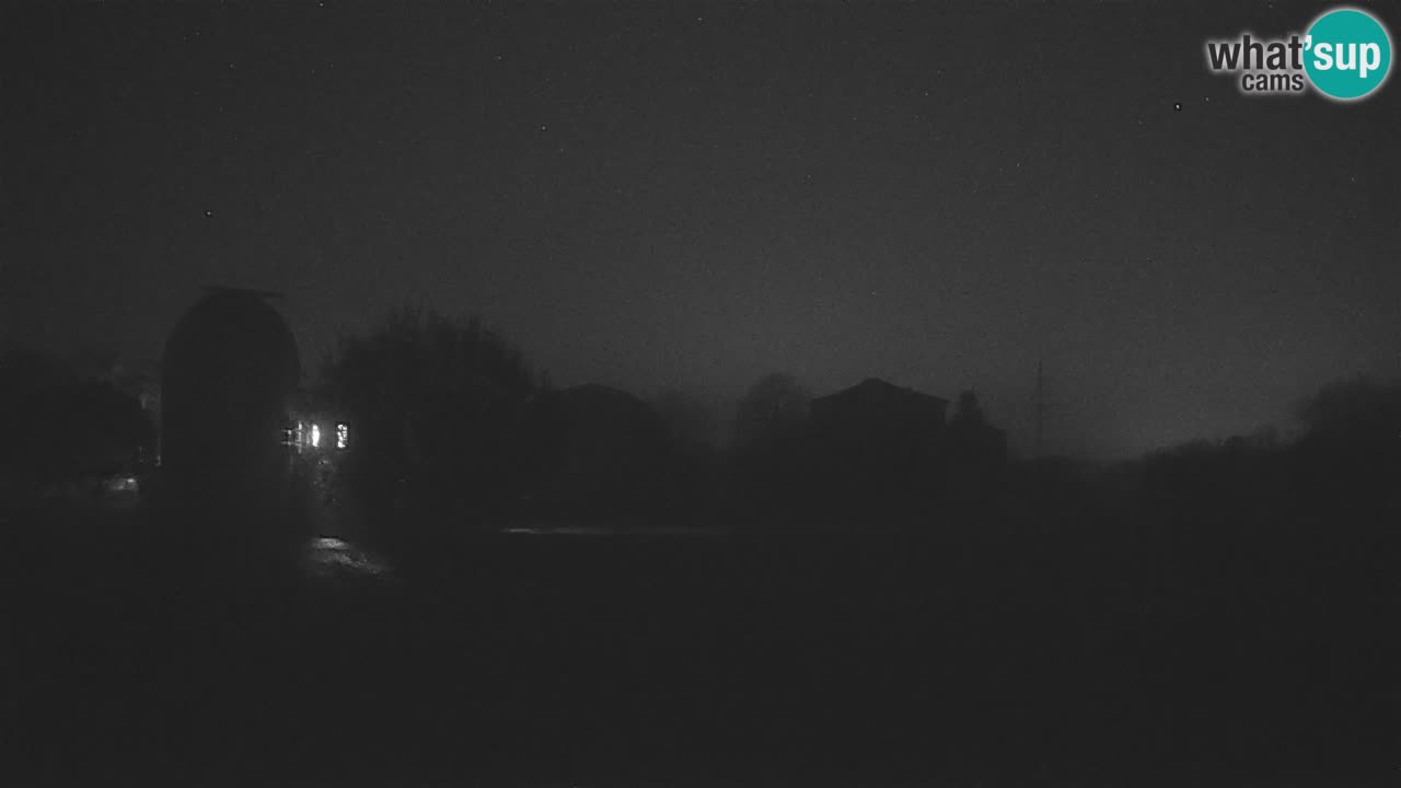 Cámara web en vivo del Observatorio de Višnjan: explora el cielo, los asteroides, cometas y meteoroides