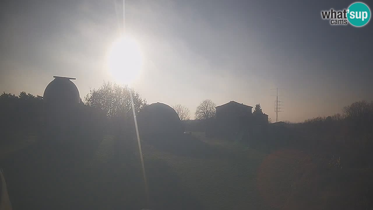 Višnjan Observatory Live Webcam – Explore the Sky, Asteroids, Comets, and Meteoroids