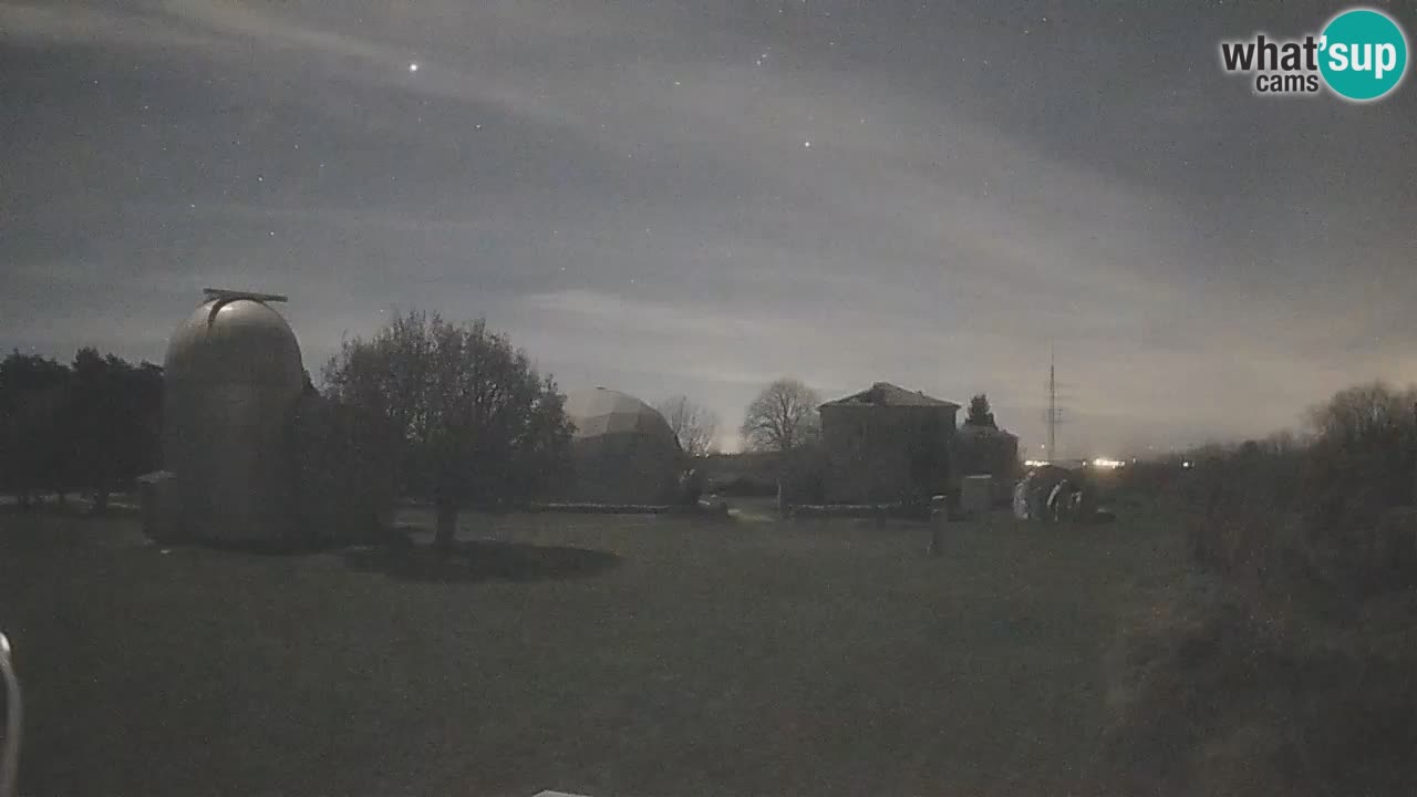Višnjan Observatory Live Webcam – Explore the Sky, Asteroids, Comets, and Meteoroids