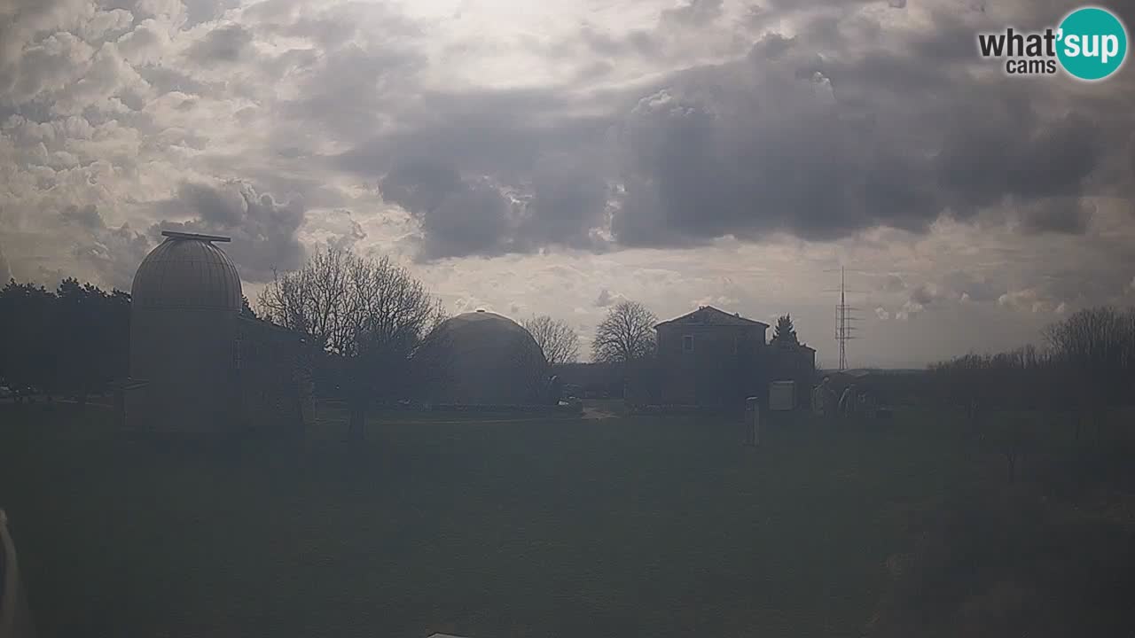 Višnjan Observatory Live Webcam – Explore the Sky, Asteroids, Comets, and Meteoroids