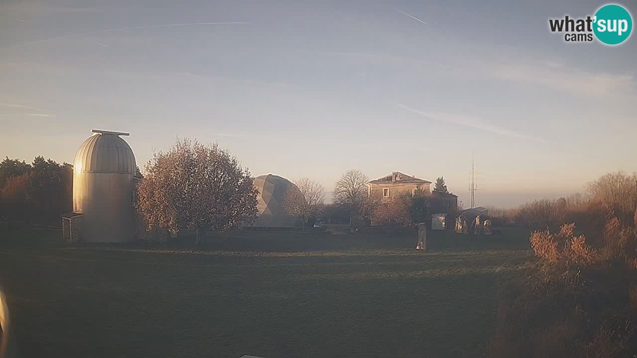 Višnjan Observatory Live Webcam – Explore the Sky, Asteroids, Comets, and Meteoroids