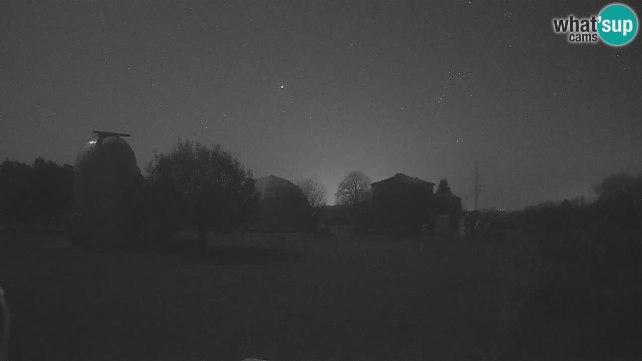 Višnjan Observatory Live Webcam – Explore the Sky, Asteroids, Comets, and Meteoroids