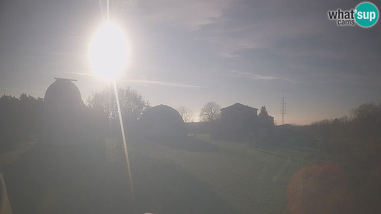 Višnjan Observatory Live Webcam – Explore the Sky, Asteroids, Comets, and Meteoroids