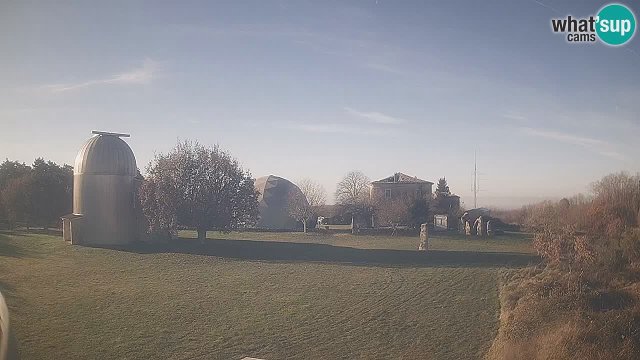 Višnjan Observatory Live Webcam – Explore the Sky, Asteroids, Comets, and Meteoroids