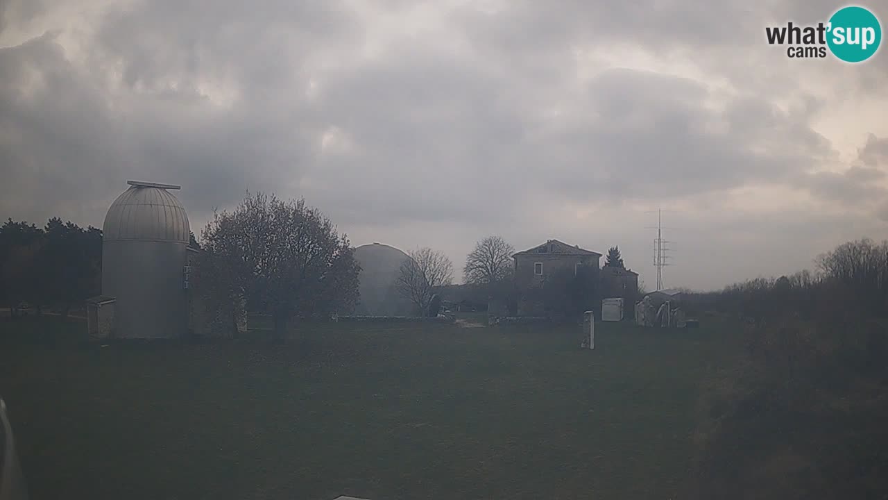 Višnjan Observatory Live Webcam – Explore the Sky, Asteroids, Comets, and Meteoroids