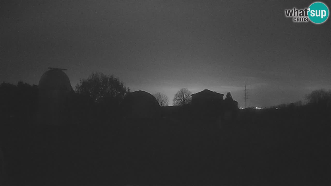 Višnjan Observatory Live Webcam – Explore the Sky, Asteroids, Comets, and Meteoroids
