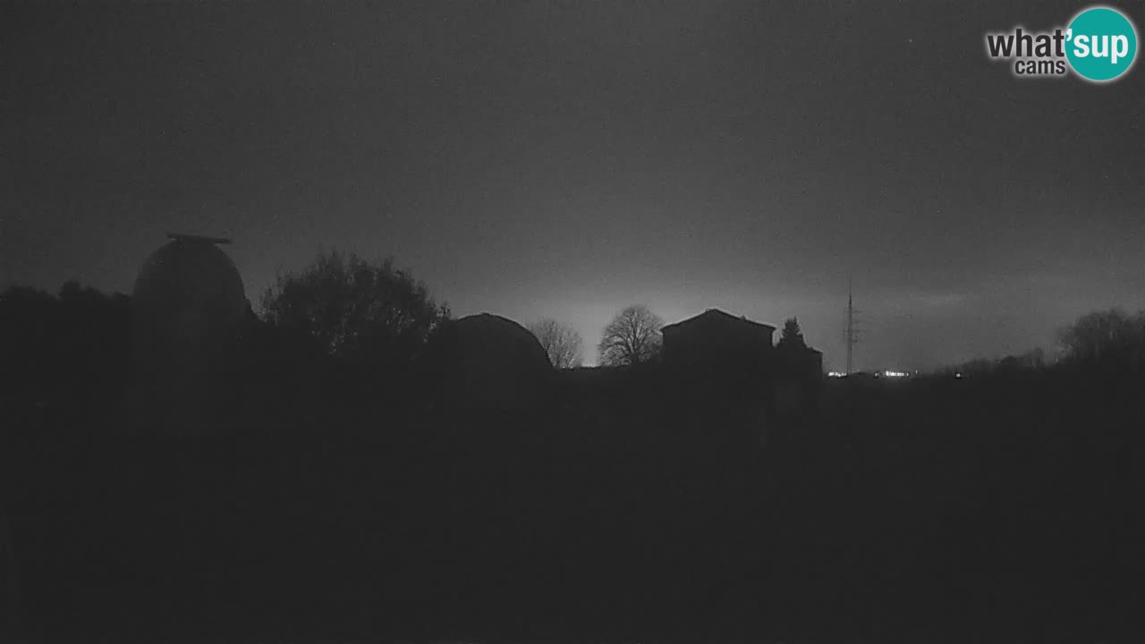Višnjan Observatory Live Webcam – Explore the Sky, Asteroids, Comets, and Meteoroids