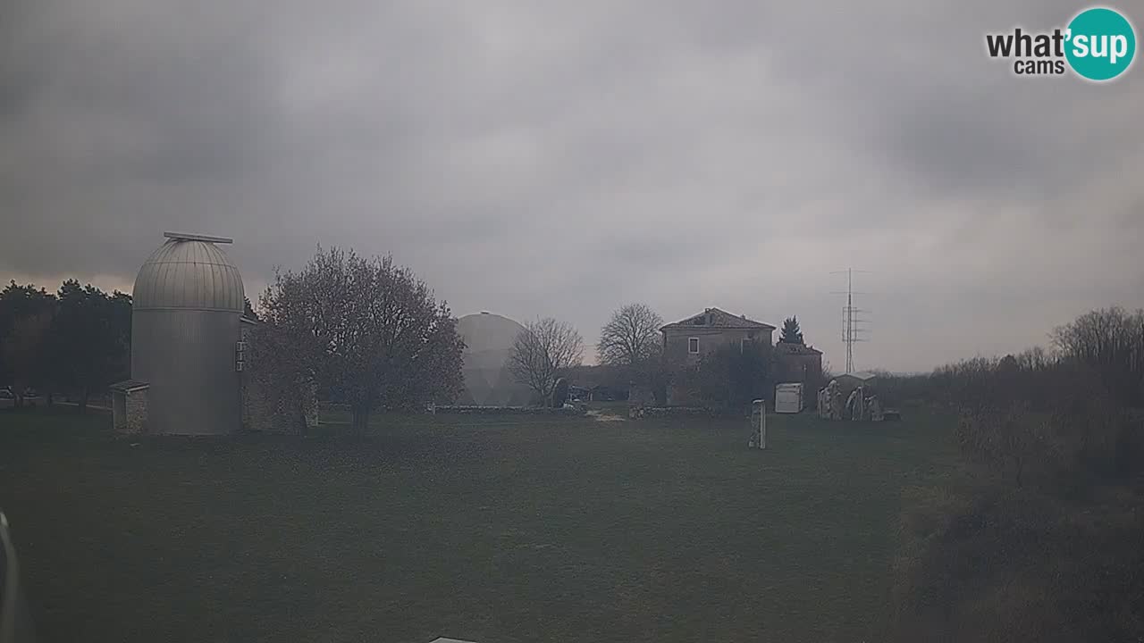 Višnjan Observatory Live Webcam – Explore the Sky, Asteroids, Comets, and Meteoroids