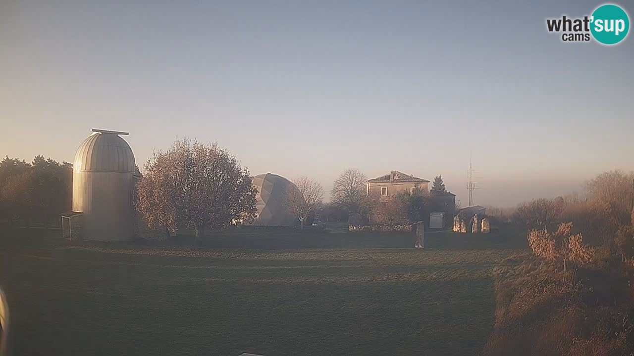 Višnjan Observatory Live Webcam – Explore the Sky, Asteroids, Comets, and Meteoroids