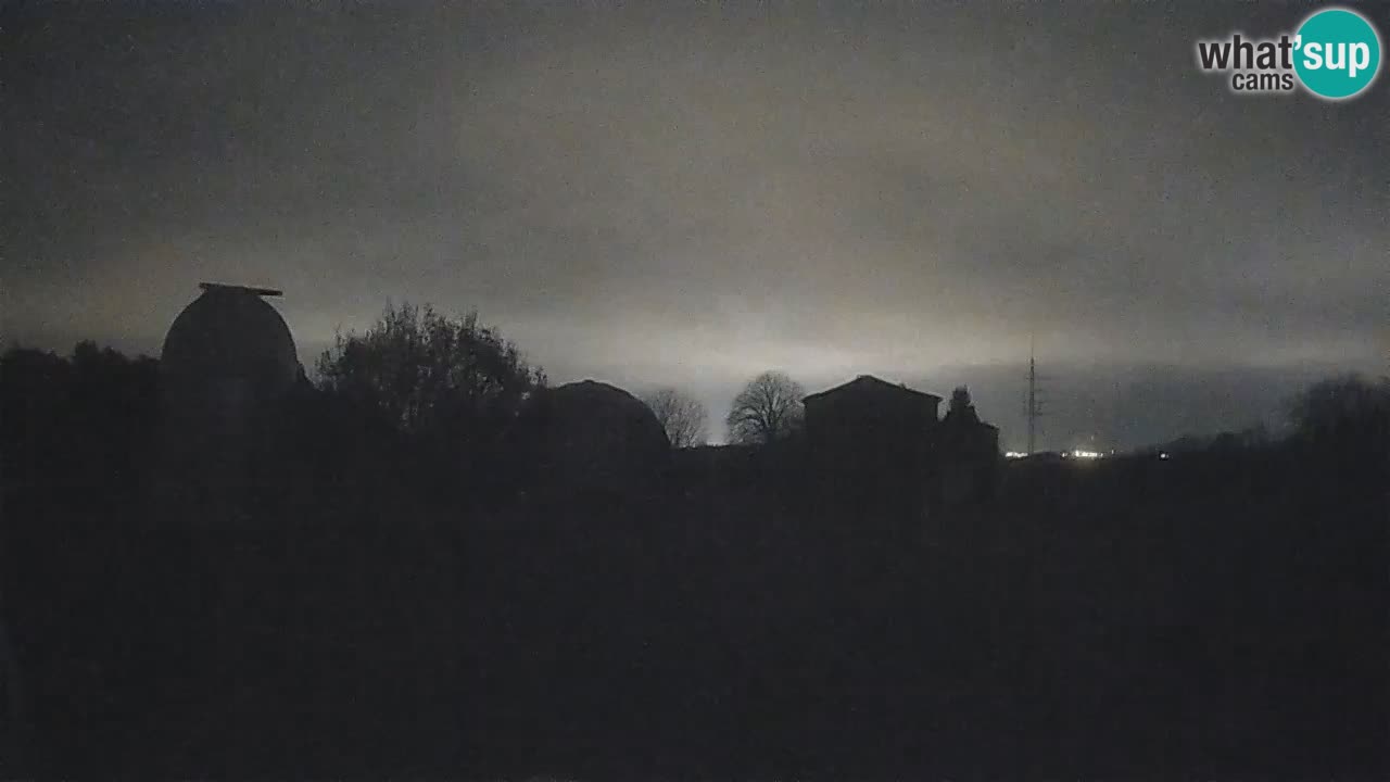 Observatorij Višnjan spletna kamera – Odkrivajte nebo, asteroide, komete in meteorite