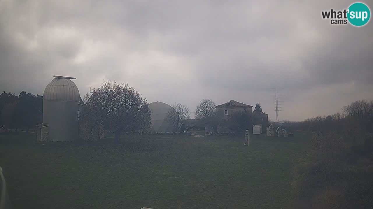 Višnjan Observatory Live Webcam – Explore the Sky, Asteroids, Comets, and Meteoroids