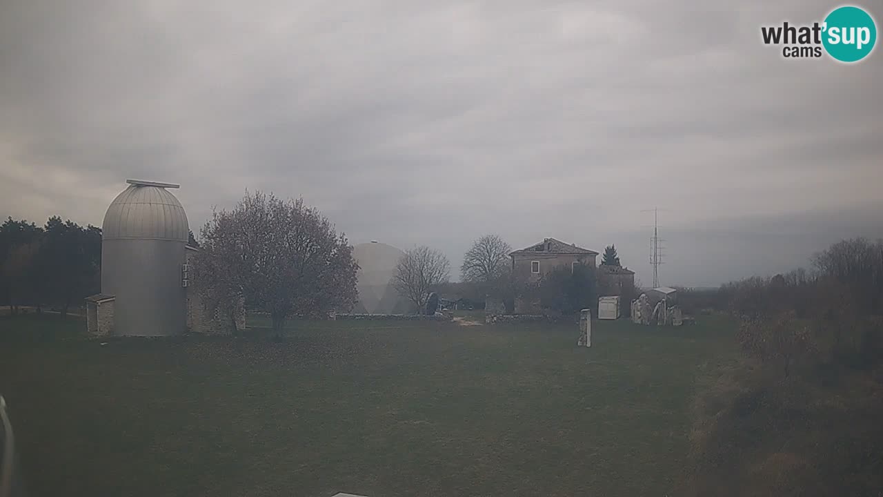 Višnjan Observatory Live Webcam – Explore the Sky, Asteroids, Comets, and Meteoroids