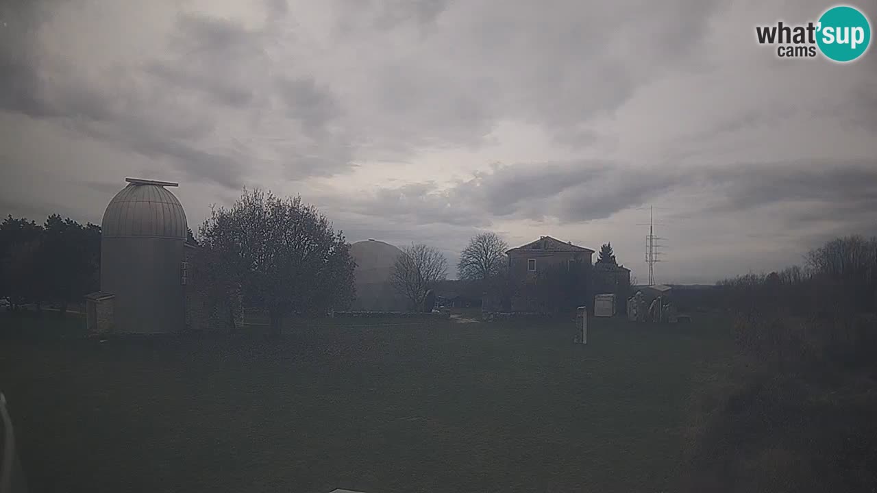 Višnjan Observatory Live Webcam – Explore the Sky, Asteroids, Comets, and Meteoroids