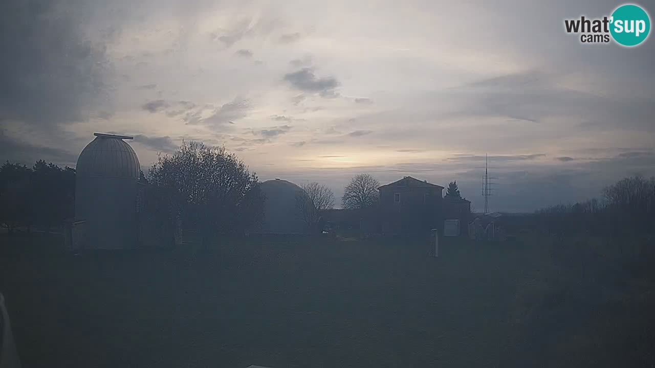 Višnjan Observatory Live Webcam – Explore the Sky, Asteroids, Comets, and Meteoroids