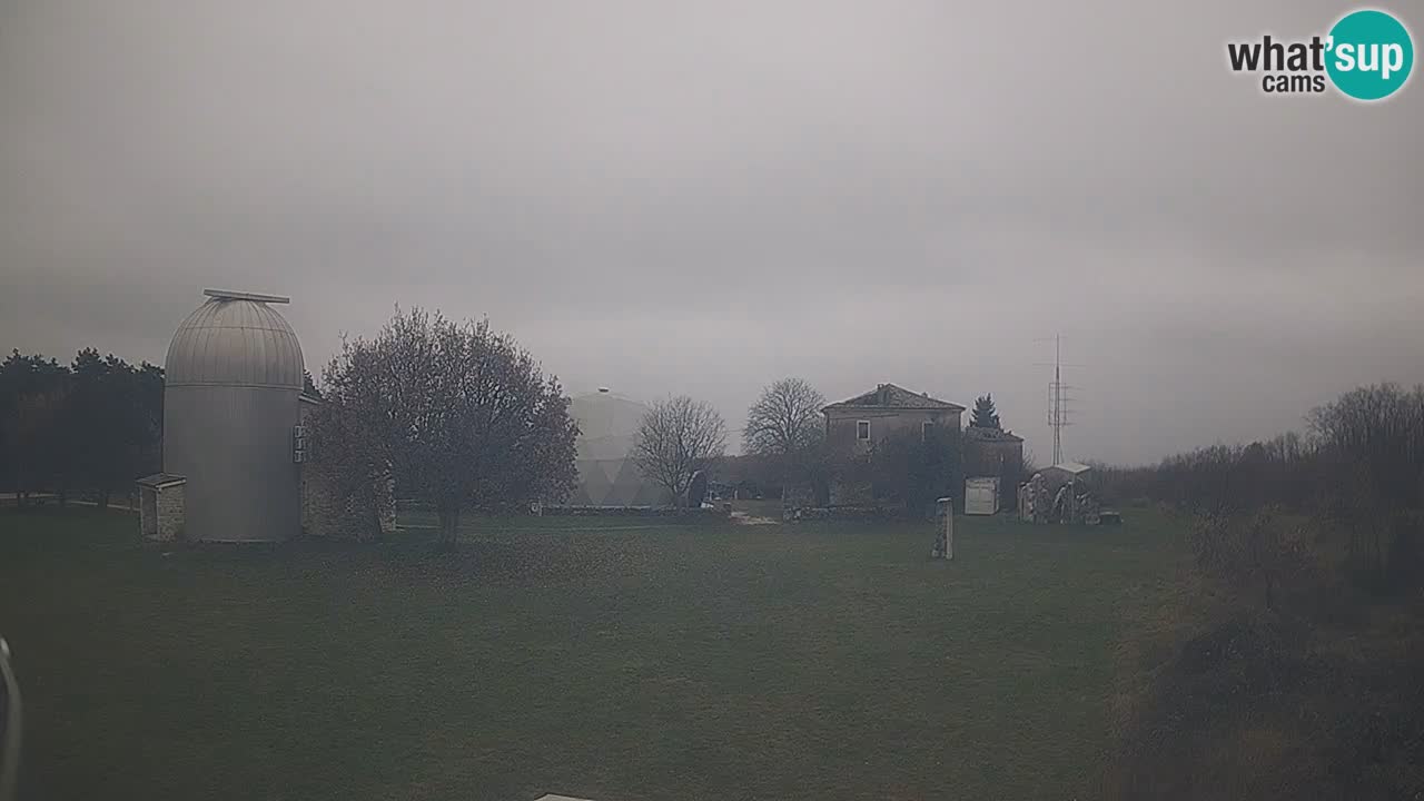 Višnjan Observatory Live Webcam – Explore the Sky, Asteroids, Comets, and Meteoroids