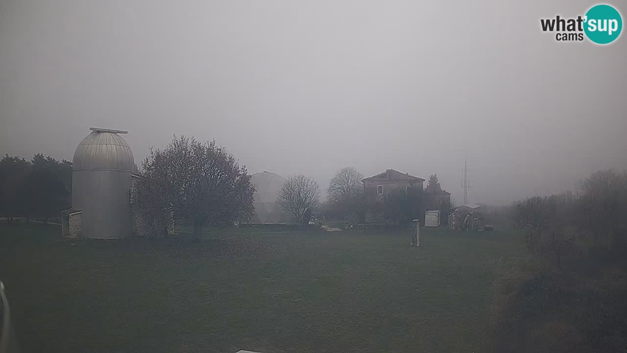 Observatorij Višnjan spletna kamera – Odkrivajte nebo, asteroide, komete in meteorite