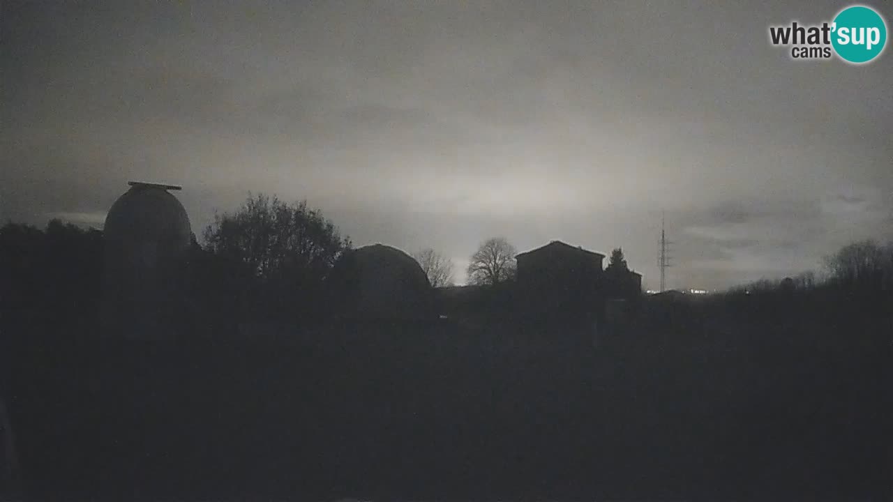 Višnjan Observatory Live Webcam – Explore the Sky, Asteroids, Comets, and Meteoroids