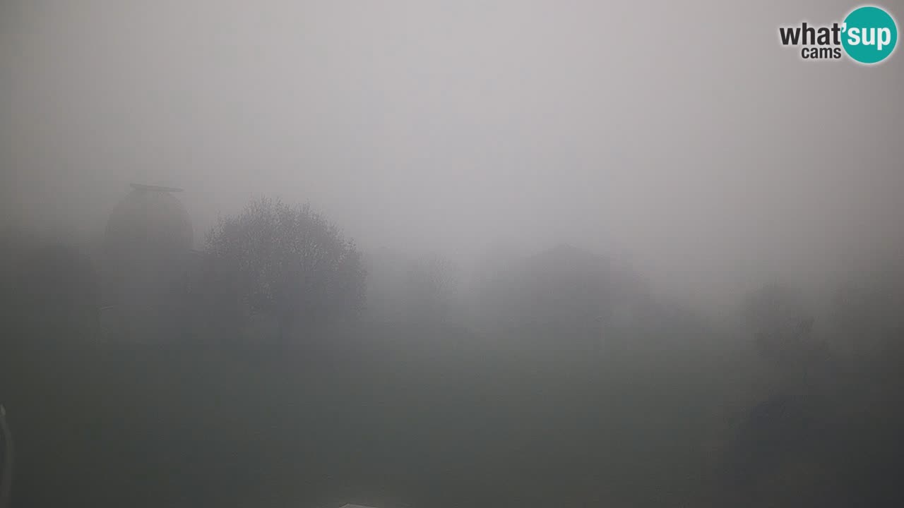 Observatorij Višnjan spletna kamera – Odkrivajte nebo, asteroide, komete in meteorite