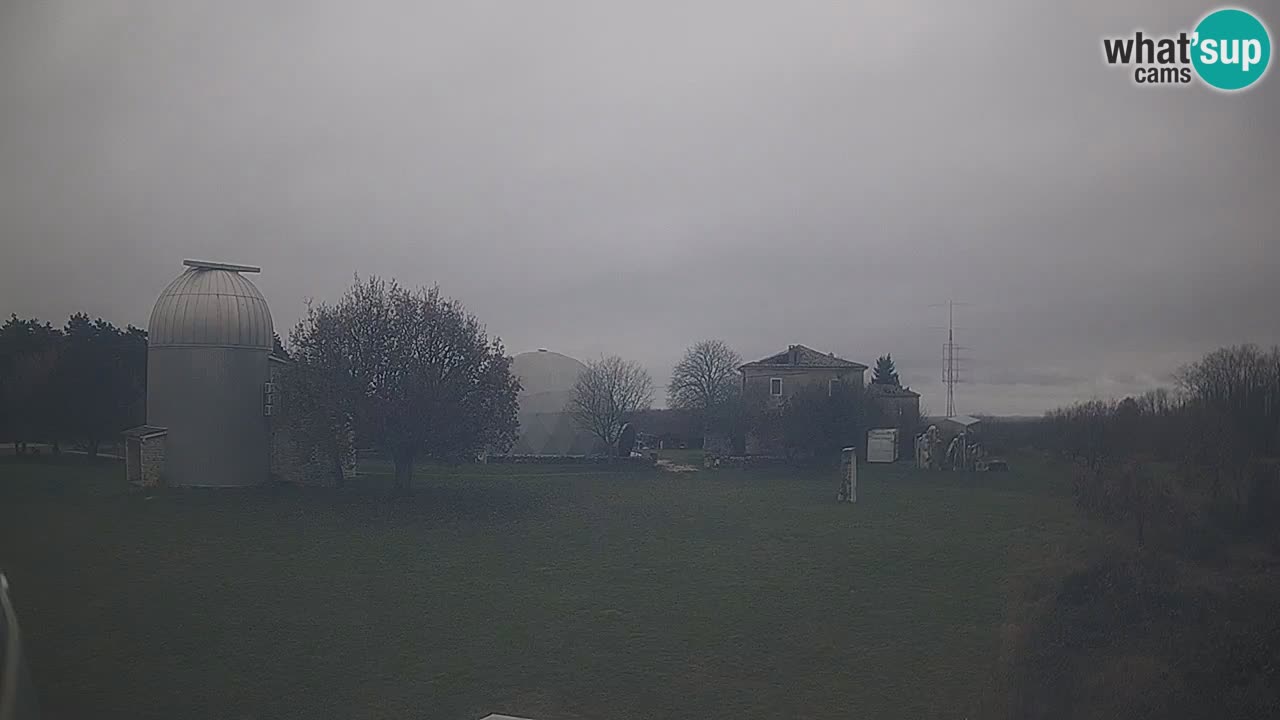 Višnjan Observatory Live Webcam – Explore the Sky, Asteroids, Comets, and Meteoroids