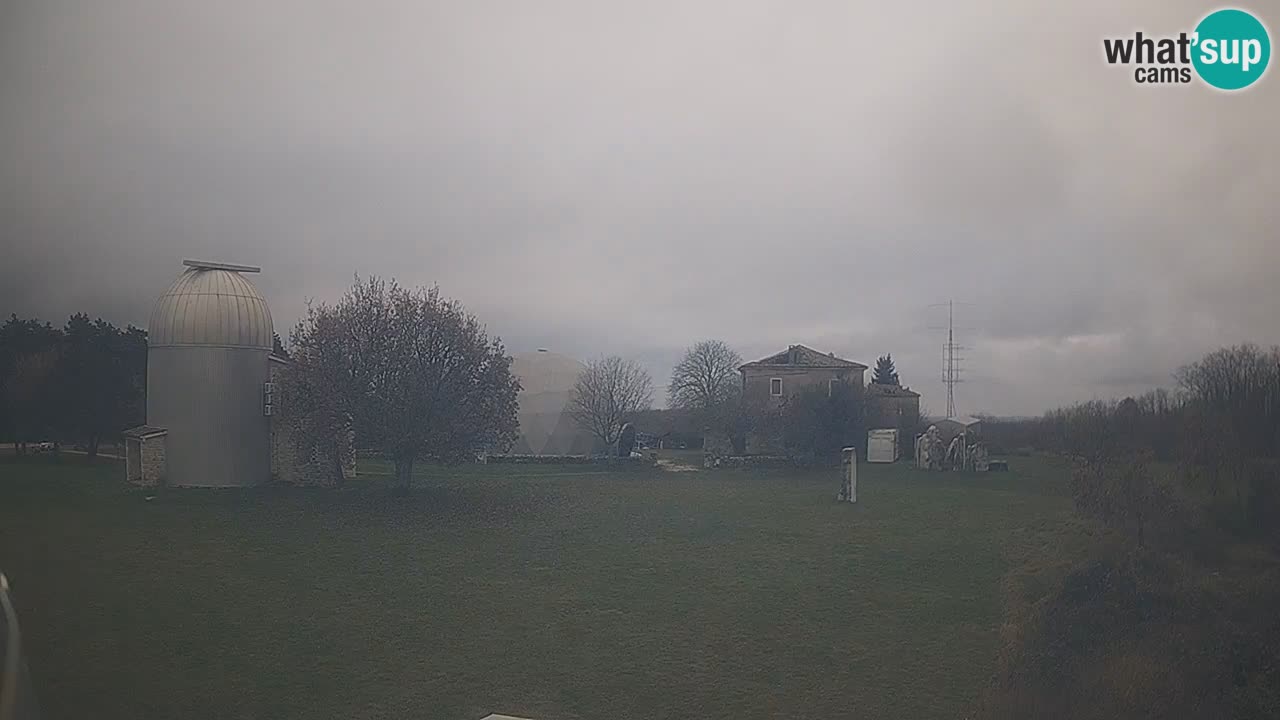 Višnjan Observatory Live Webcam – Explore the Sky, Asteroids, Comets, and Meteoroids