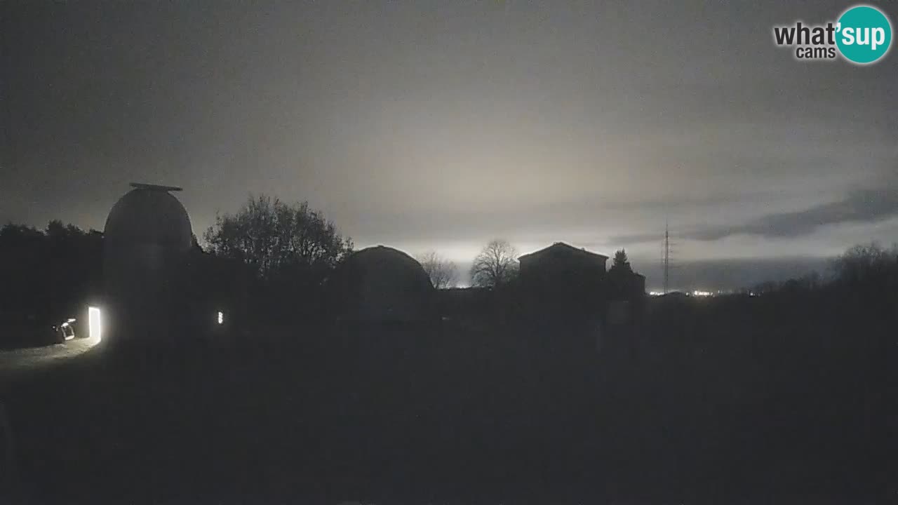 Višnjan Observatory Live Webcam – Explore the Sky, Asteroids, Comets, and Meteoroids