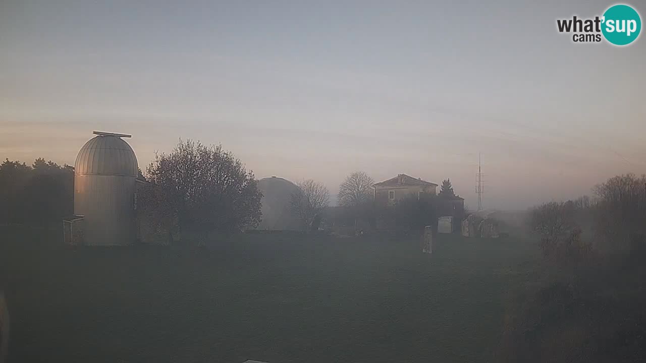 Višnjan Observatory Live Webcam – Explore the Sky, Asteroids, Comets, and Meteoroids