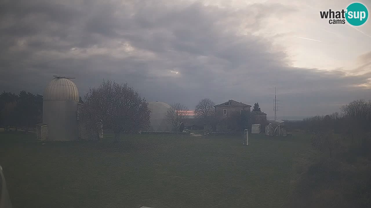 Višnjan Opservatorij uživo preko web kamere – Istražite nebo, asteroide, komete i meteorite