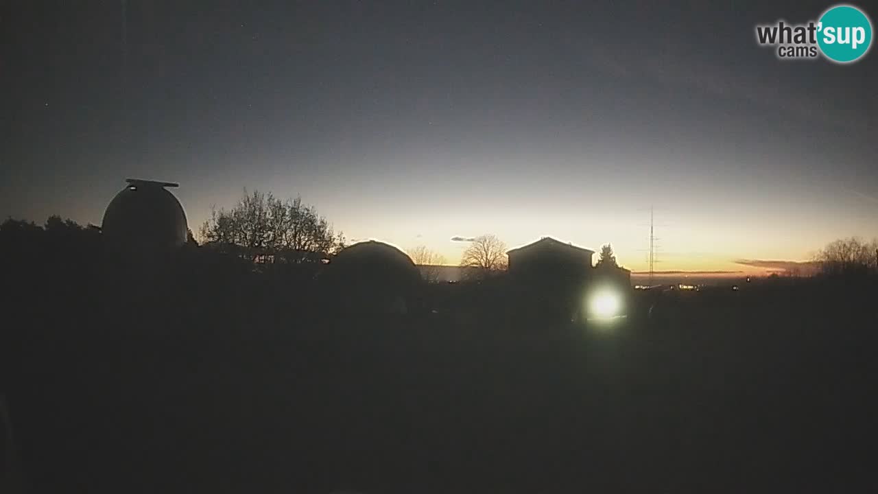 Višnjan Observatory Live Webcam – Explore the Sky, Asteroids, Comets, and Meteoroids